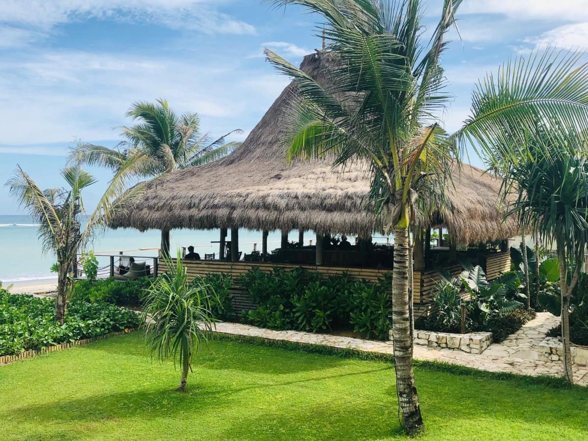 Sumba Beach House Вайкабубак Экстерьер фото